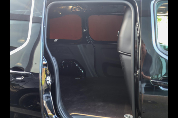 Toyota PROACE CITY 1.5 D-4D Innovator | Keyless | Camera | Leder | Dodehoekdetectie | ACC | Carplay