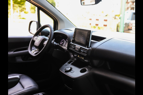 Toyota PROACE CITY 1.5 D-4D Innovator | Keyless | Camera | Leder | Dodehoekdetectie | ACC | Carplay