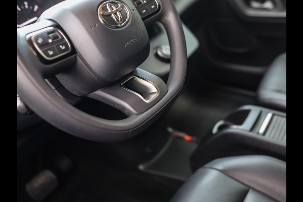 Toyota PROACE CITY 1.5 D-4D Innovator | Keyless | Camera | Leder | Dodehoekdetectie | ACC | Carplay