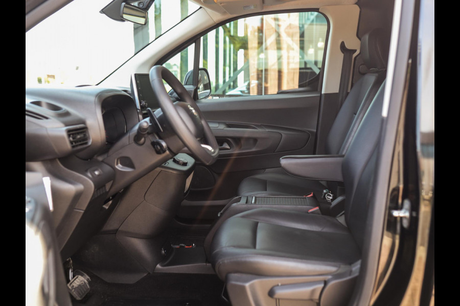Toyota PROACE CITY 1.5 D-4D Innovator | Keyless | Camera | Leder | Dodehoekdetectie | ACC | Carplay