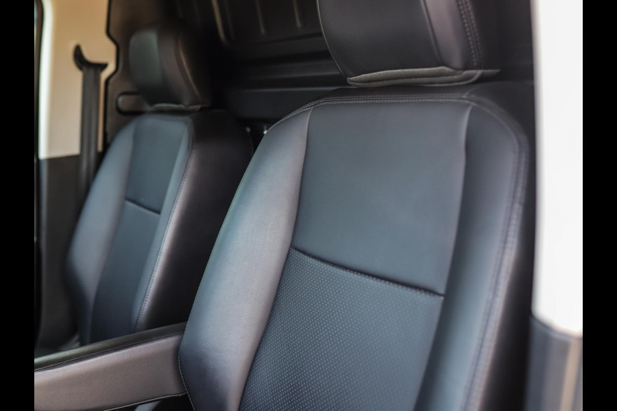 Toyota PROACE CITY 1.5 D-4D Innovator | Keyless | Camera | Leder | Dodehoekdetectie | ACC | Carplay