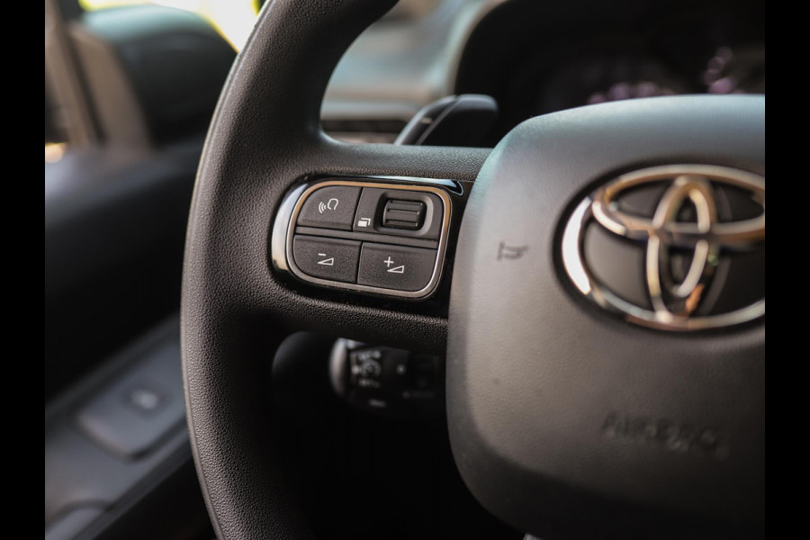 Toyota PROACE CITY 1.5 D-4D Innovator | Keyless | Camera | Leder | Dodehoekdetectie | ACC | Carplay