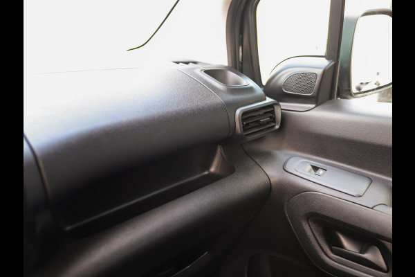 Toyota PROACE CITY 1.5 D-4D Innovator | Keyless | Camera | Leder | Dodehoekdetectie | ACC | Carplay