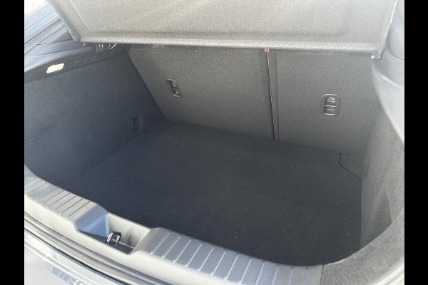 Mazda 3 2.0 e-SkyActiv-G M Hybrid 150 Nagisa | 6 JAAR FABRIEKSGARANTIE | NIEUW TE REGRISTREREN |