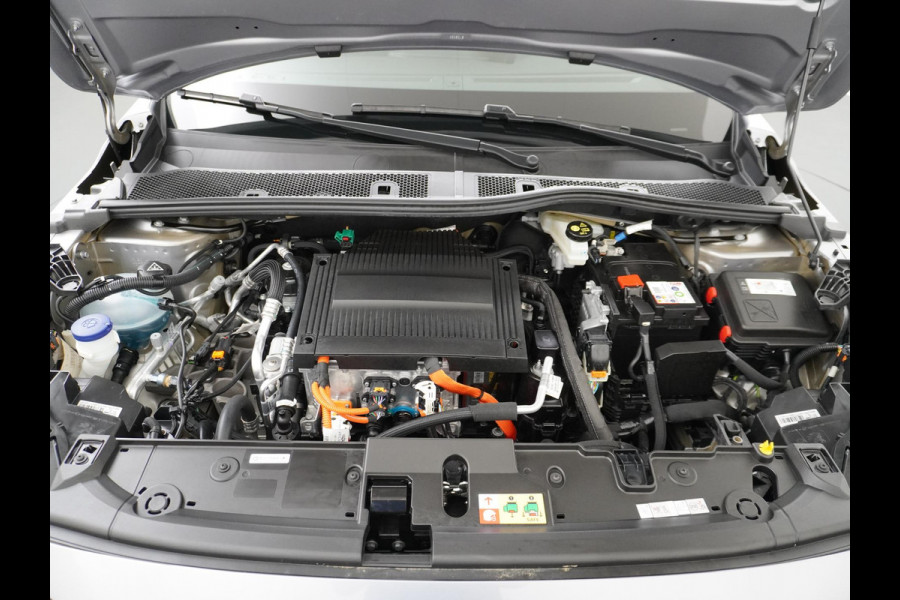 Peugeot e-208 EV GT Pack 50 kWh CAMERA | NAVI | RIJKLAARPRIJS INCL. 12 MND. BOVAGGARANTIE