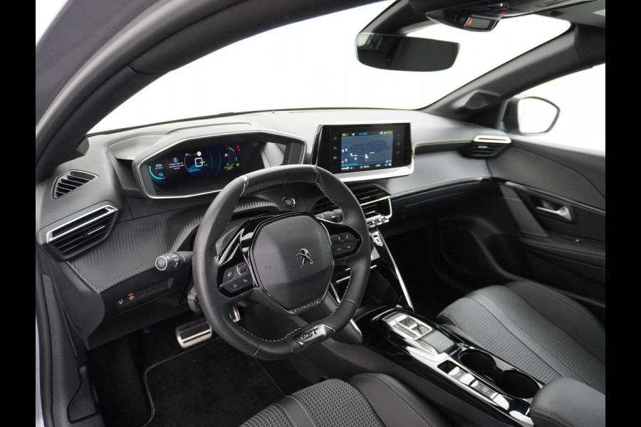 Peugeot e-208 EV GT Pack 50 kWh CAMERA | NAVI | RIJKLAARPRIJS INCL. 12 MND. BOVAGGARANTIE