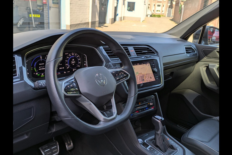 Volkswagen Tiguan 1.4 TSI eHybrid R-Line|Panodak|Leder|Memory|360-Camera|Adap.Cruise|Matrix-LED|28.000km