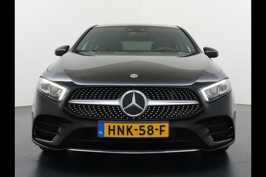 Mercedes-Benz A-Klasse 200 Business Solution AMG PANO | AMBILIGHT | CAMERA | RIJKLAAR INCL. 12 MND. BOVAGGARANTIE