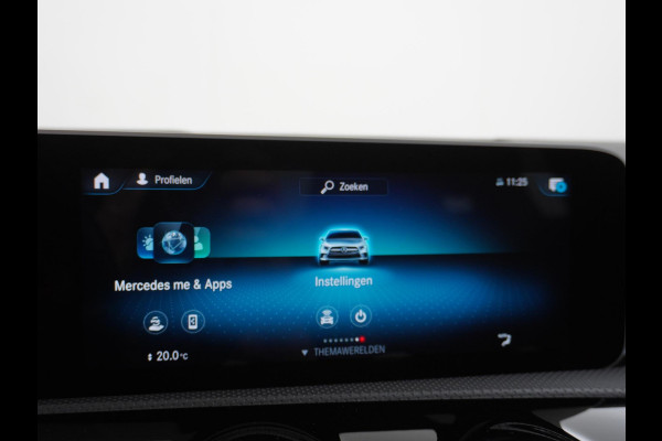 Mercedes-Benz A-Klasse 200 Business Solution AMG PANO | AMBILIGHT | CAMERA | RIJKLAAR INCL. 12 MND. BOVAGGARANTIE