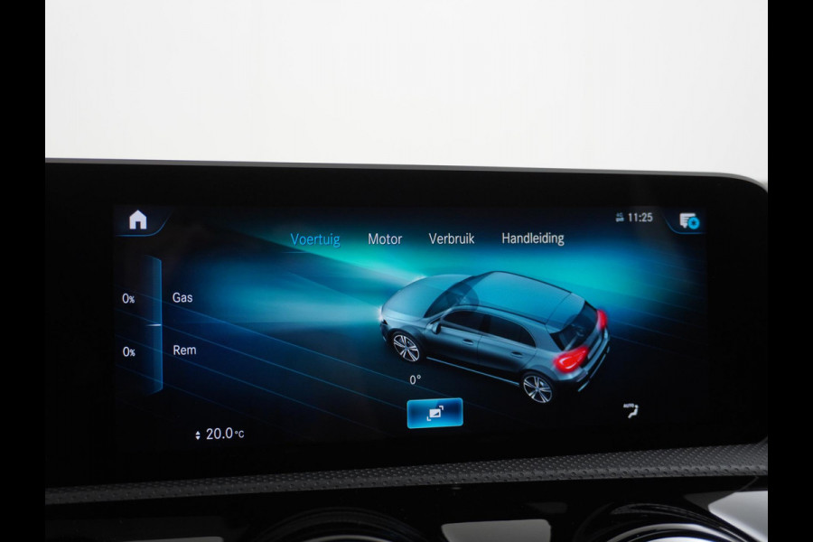 Mercedes-Benz A-Klasse 200 Business Solution AMG PANO | AMBILIGHT | CAMERA | RIJKLAAR INCL. 12 MND. BOVAGGARANTIE