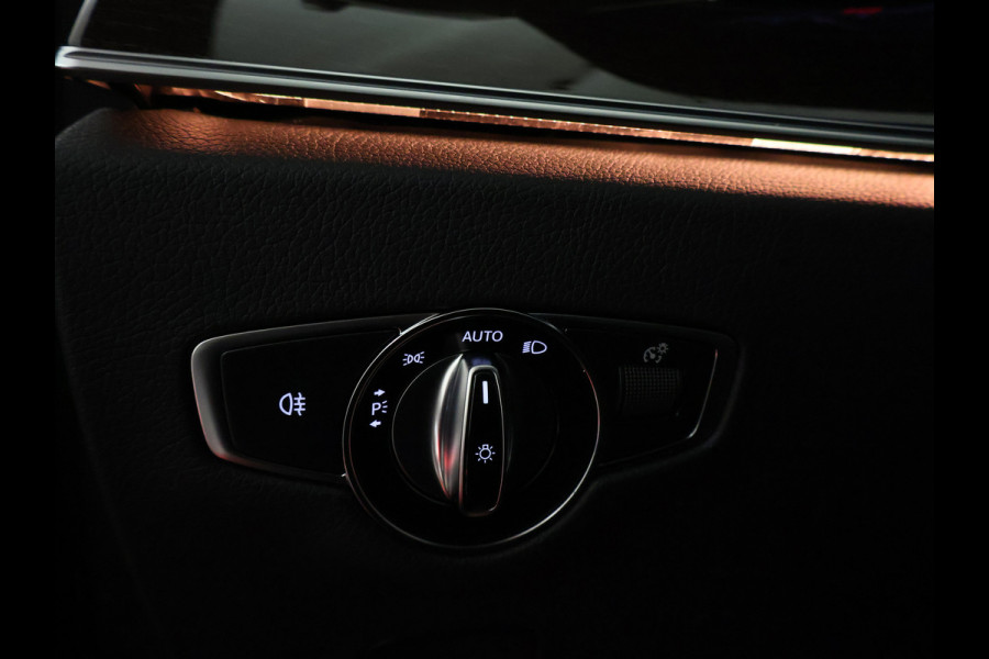 Mercedes-Benz E-Klasse Estate 300 e AMG Plug-In Hybride | AMG Line | Night Pakket | Schuif-Kanteldak | Rij-assistentiepakket Plus | Spiegel Pakket | Inclusief 24 maanden MB Certified garantie voor Europa.