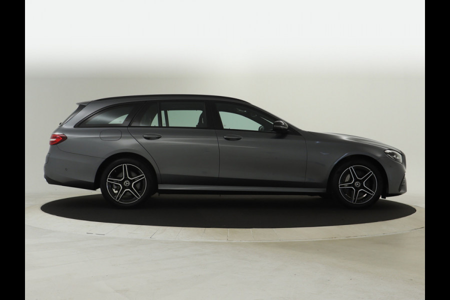 Mercedes-Benz E-Klasse Estate 300 e AMG Plug-In Hybride | AMG Line | Night Pakket | Schuif-Kanteldak | Rij-assistentiepakket Plus | Spiegel Pakket | Inclusief 24 maanden MB Certified garantie voor Europa.