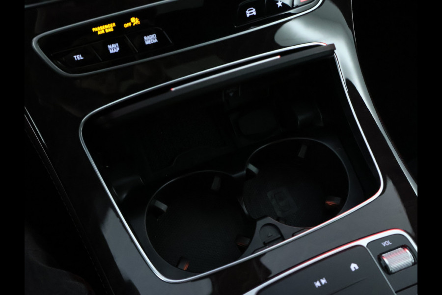Mercedes-Benz E-Klasse Estate 300 e AMG Plug-In Hybride | AMG Line | Night Pakket | Schuif-Kanteldak | Rij-assistentiepakket Plus | Spiegel Pakket | Inclusief 24 maanden MB Certified garantie voor Europa.