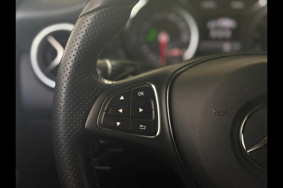 Mercedes-Benz A-Klasse 180 AMG Business Solution | Navi | Camera | PDC | Cruise Control | 17” Velgen