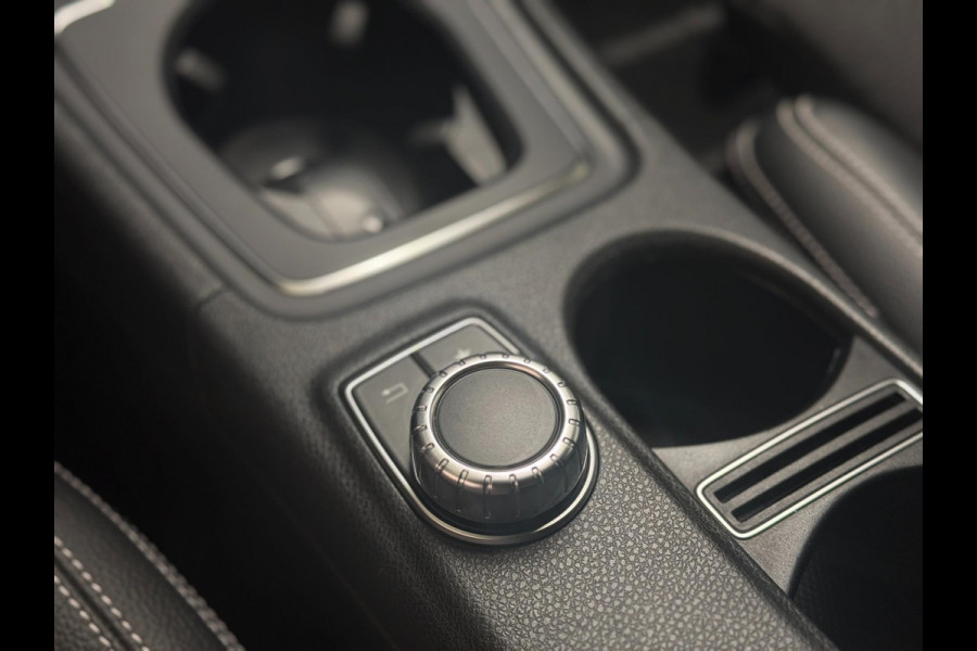 Mercedes-Benz A-Klasse 180 AMG Business Solution | Navi | Camera | PDC | Cruise Control | 17” Velgen