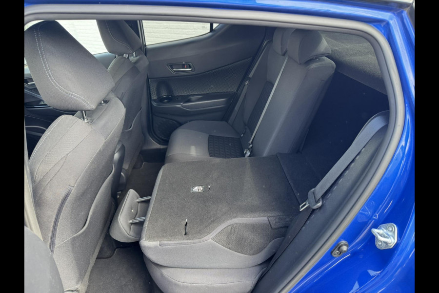 Toyota C-HR 2.0 Hybrid Style Led Camera Stoelverwarming Trekhaak afneembaar