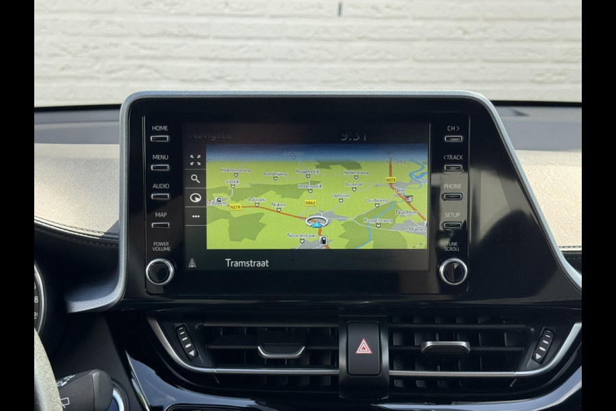Toyota C-HR 2.0 Hybrid Style Led Camera Stoelverwarming Trekhaak afneembaar