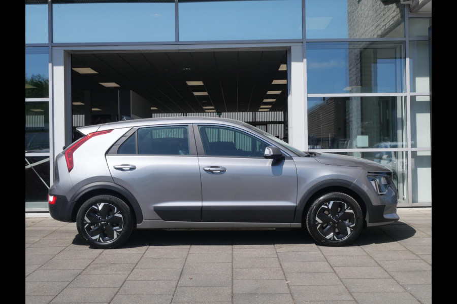 Kia Niro EV Light Edition 64.8 kWh | Navigatie | Achteruitrijcamera | Airco | Cruise control Adaptief |