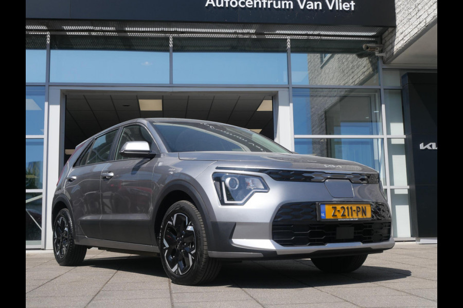 Kia Niro EV Light Edition 64.8 kWh | Navigatie | Achteruitrijcamera | Airco | Cruise control Adaptief |