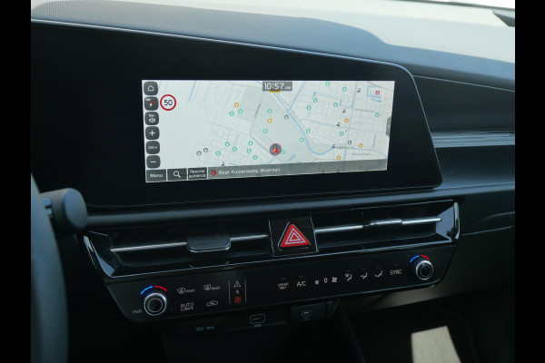 Kia Niro EV Light Edition 64.8 kWh | Navigatie | Achteruitrijcamera | Airco | Cruise control Adaptief |