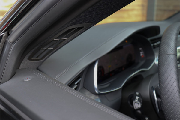 Audi RS6 4.0 V8 TFSI Quattro NL AUTO **Dynamic Plus/Ceramic/HUD/Carbon/Pano/B&O/ACC**