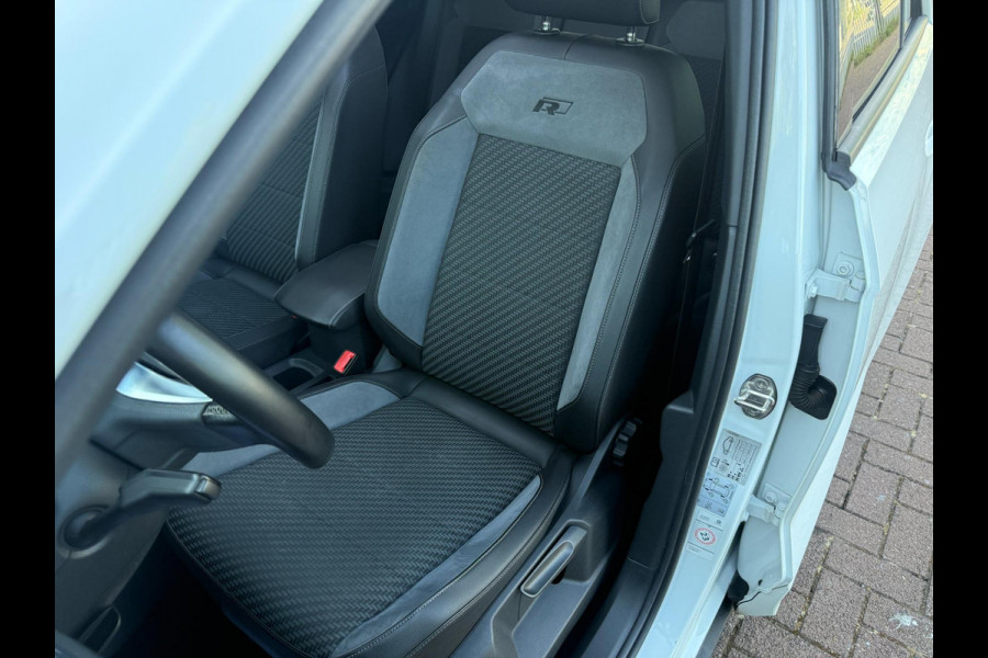 Volkswagen T-Roc 1.5 TSI R-Line | Pano | LED | ACC | Virtual