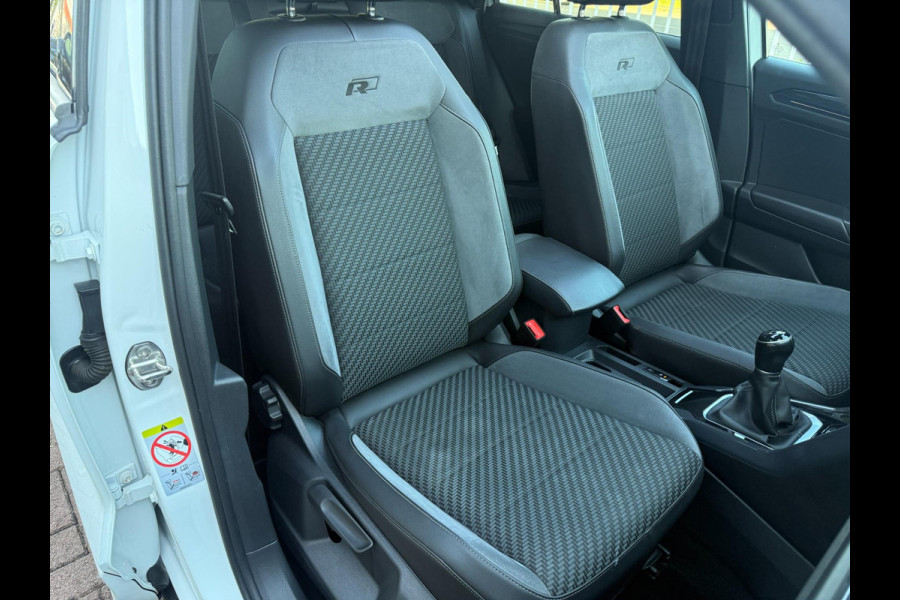 Volkswagen T-Roc 1.5 TSI R-Line | Pano | LED | ACC | Virtual