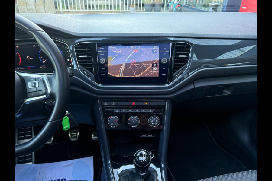 Volkswagen T-Roc 1.5 TSI R-Line | Pano | LED | ACC | Virtual