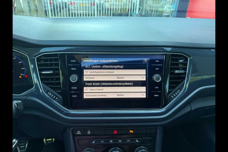 Volkswagen T-Roc 1.5 TSI R-Line | Pano | LED | ACC | Virtual