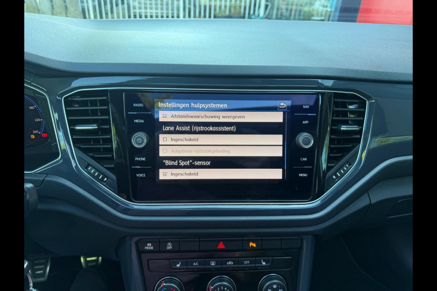 Volkswagen T-Roc 1.5 TSI R-Line | Pano | LED | ACC | Virtual