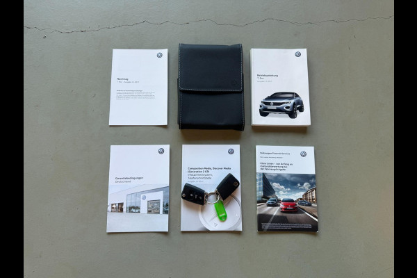 Volkswagen T-Roc 1.5 TSI R-Line | Pano | LED | ACC | Virtual