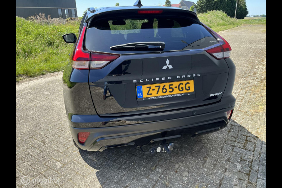 Mitsubishi Eclipse Cross 2.4 PHEV Black Edition
