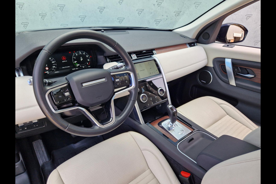 Land Rover Discovery Sport P300e 1.5 HSE | Meridian | Dodehoek | Stoelverwarming | Electrische stoelen | Memory | 360 Camera |