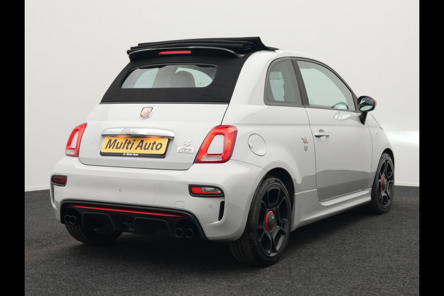 Abarth 595 Pista 165 pk Automaat Campovolo Grau | bi Xenon  | Monza Sportuitlaat |  Apple Carplay | Sportstoelen | G Force Indicator | 17"L.M | DAB | Parkpilot |