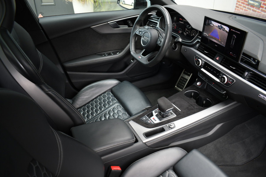 Audi RS4 Avant 2.9 TFSI quattro Pano Optic-black Massage Sfeer Camera