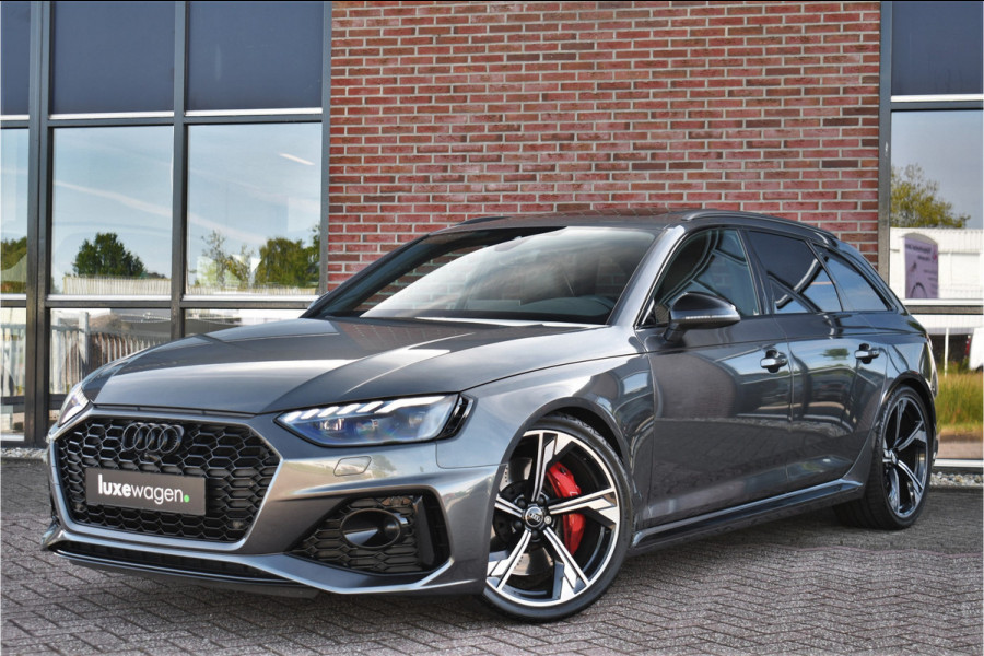 Audi RS4 Avant 2.9 TFSI quattro Pano Optic-black Massage Sfeer Camera