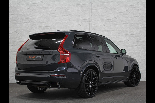 Volvo XC90 455pk T8 AWD R-Design Long Range | Ultimate Dark | Luchtvering | 360 Camera | Bowers & Wilkins | Panorama | Pilot-Assist | ACC | Stoel Massage & Ventilatie | Dubbel glas | Head-Up | Memory | Trekhaak | Sportstoelen | Keyless-Entry | Stuurwiel Verwarmd |