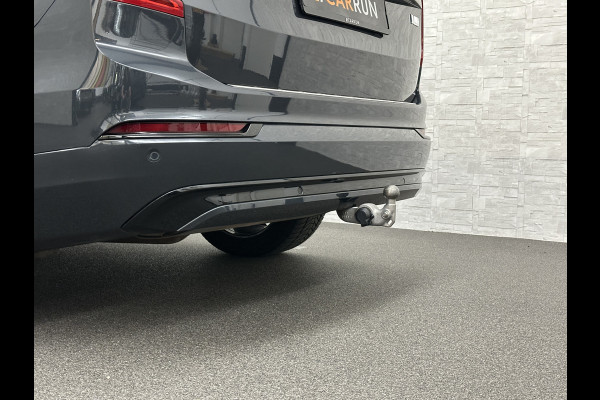 Volvo XC90 455pk T8 AWD R-Design Long Range | Ultimate Dark | Luchtvering | 360 Camera | Bowers & Wilkins | Panorama | Pilot-Assist | ACC | Stoel Massage & Ventilatie | Dubbel glas | Head-Up | Memory | Trekhaak | Sportstoelen | Keyless-Entry | Stuurwiel Verwarmd |