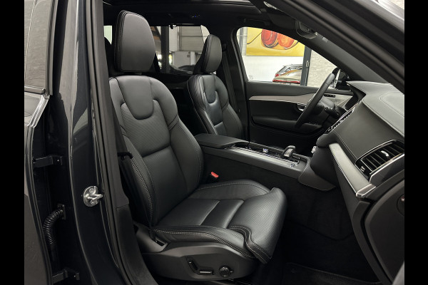 Volvo XC90 455pk T8 AWD R-Design Long Range | Ultimate Dark | Luchtvering | 360 Camera | Bowers & Wilkins | Panorama | Pilot-Assist | ACC | Stoel Massage & Ventilatie | Dubbel glas | Head-Up | Memory | Trekhaak | Sportstoelen | Keyless-Entry | Stuurwiel Verwarmd |