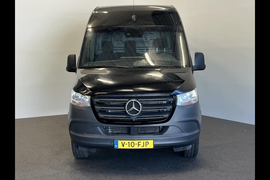 Mercedes-Benz Sprinter 315 L2H2 150pk Automaat Cruise control Navigatie 360 Camera Trekhaak
