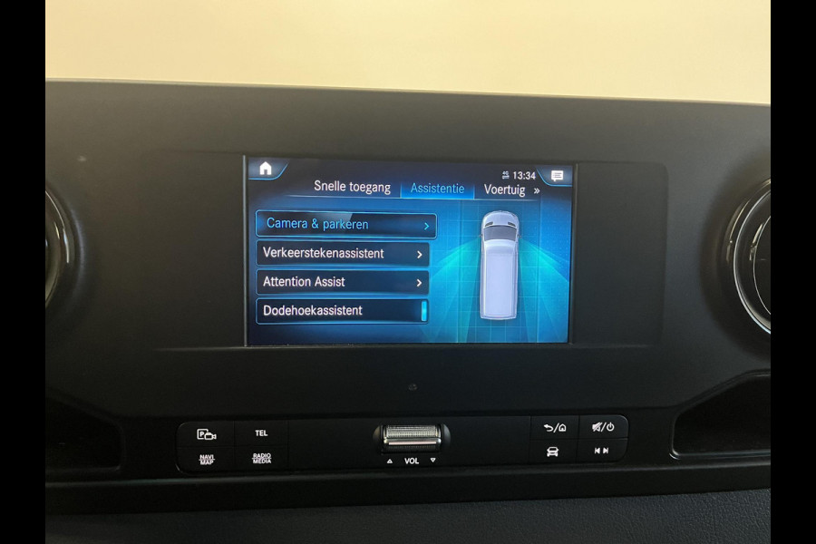 Mercedes-Benz Sprinter 315 L2H2 150pk Automaat Cruise control Navigatie 360 Camera Trekhaak