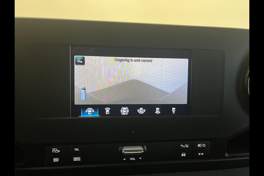 Mercedes-Benz Sprinter 315 L2H2 150pk Automaat Cruise control Navigatie 360 Camera Trekhaak