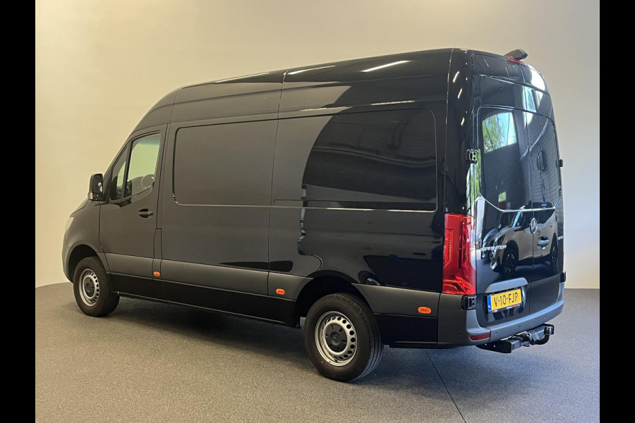 Mercedes-Benz Sprinter 315 L2H2 150pk Automaat Cruise control Navigatie 360 Camera Trekhaak