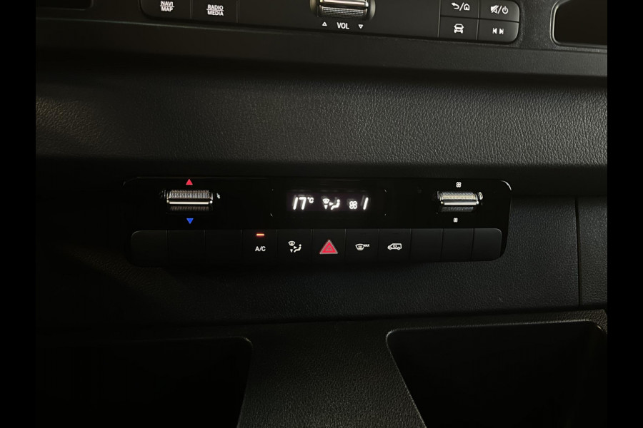 Mercedes-Benz Sprinter 315 L2H2 150pk Automaat Cruise control Navigatie 360 Camera Trekhaak