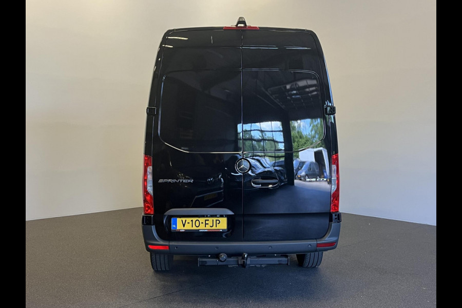 Mercedes-Benz Sprinter 315 L2H2 150pk Automaat Cruise control Navigatie 360 Camera Trekhaak