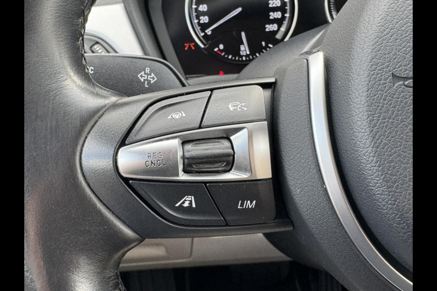 BMW X2 XDrive25e High Executive M-pakket Sfeer Harman/kardon Leder Carplay Head up Led
