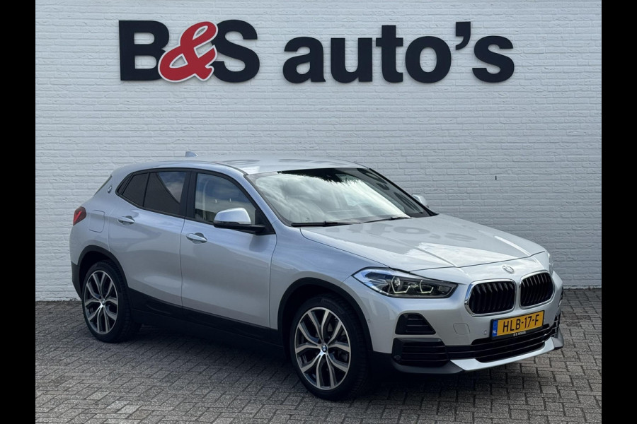 BMW X2 XDrive25e High Executive M-pakket Sfeer Harman/kardon Leder Carplay Head up Led