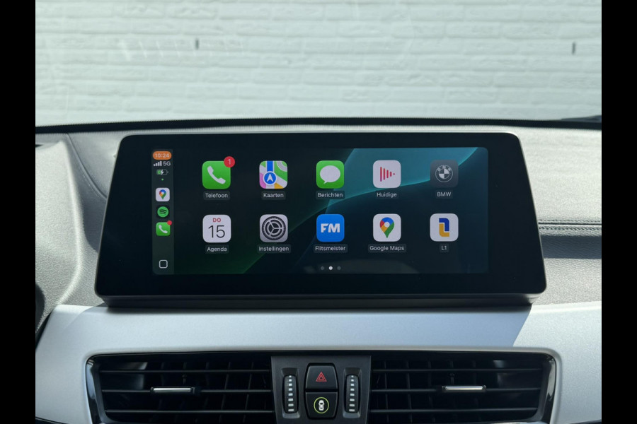 BMW X2 XDrive25e High Executive M-pakket Sfeer Harman/kardon Leder Carplay Head up Led