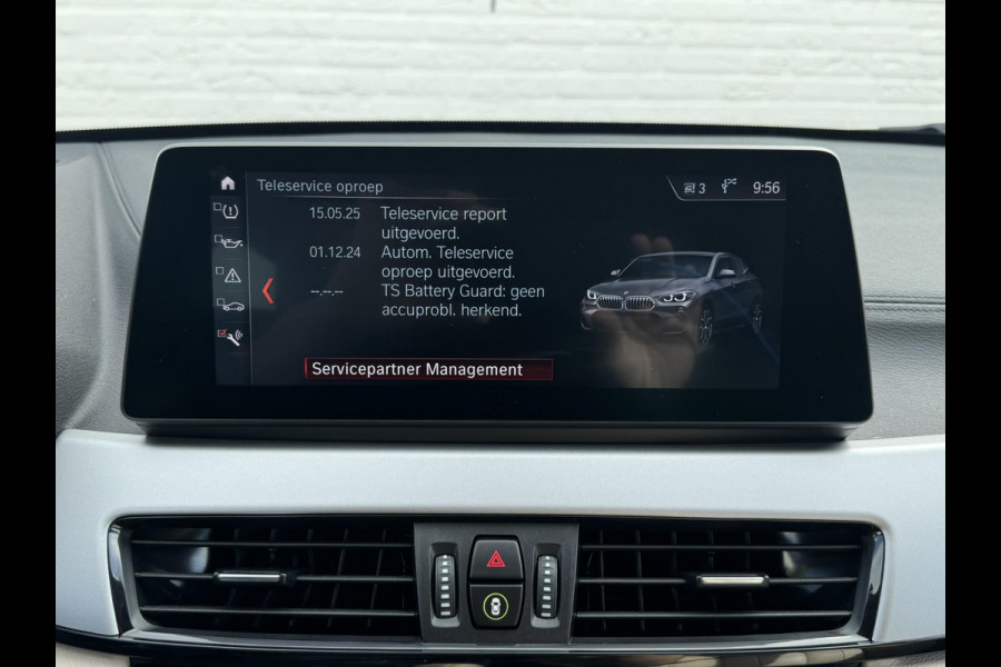 BMW X2 XDrive25e High Executive M-pakket Sfeer Harman/kardon Leder Carplay Head up Led