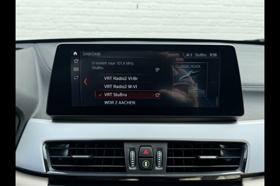 BMW X2 XDrive25e High Executive M-pakket Sfeer Harman/kardon Leder Carplay Head up Led